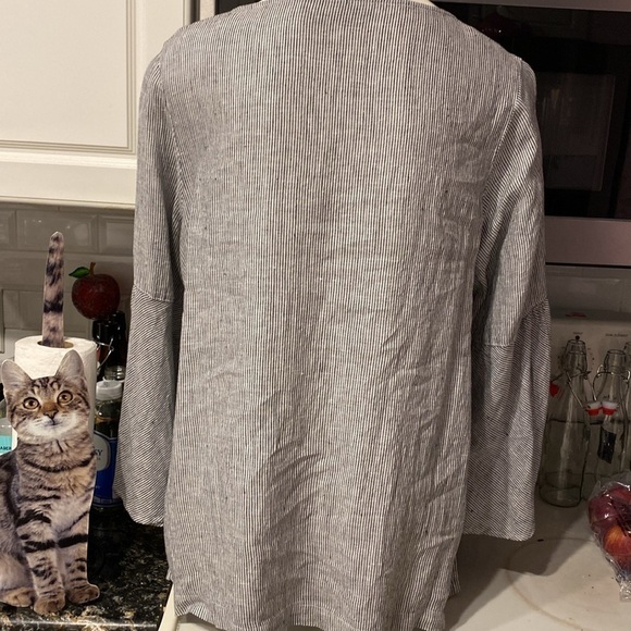 N womens Tahari casual striped 3/4  flare sleeve plus size top1X.  EUC - Picture 4 of 5